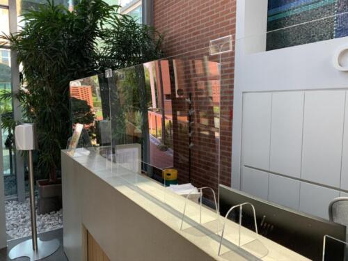 Plexi,polikarbonát falak beépítése